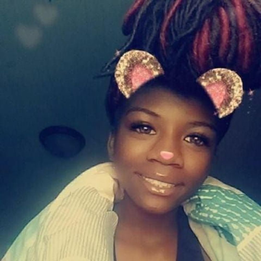 Meet your Posher, Talisia